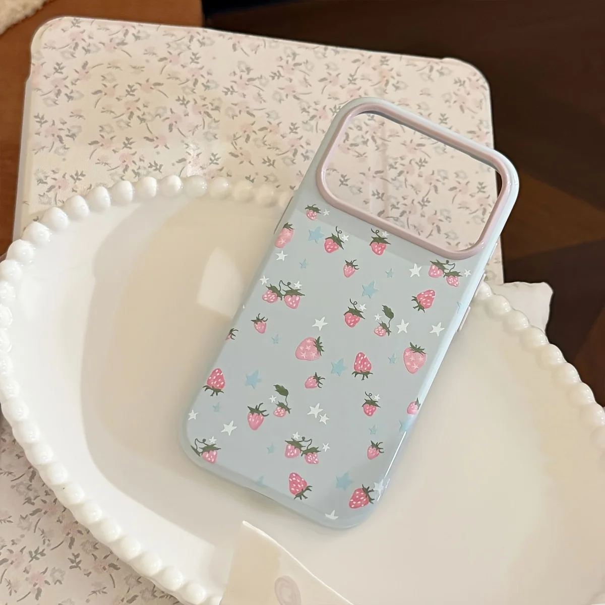Star Strawberry INS Phone Case For Samsung Galaxy S26 S25 Plus S24 S23 Ultra A57 A56 A15 A17 A27 A55 A37 A36 A06 A07 TPU Cover