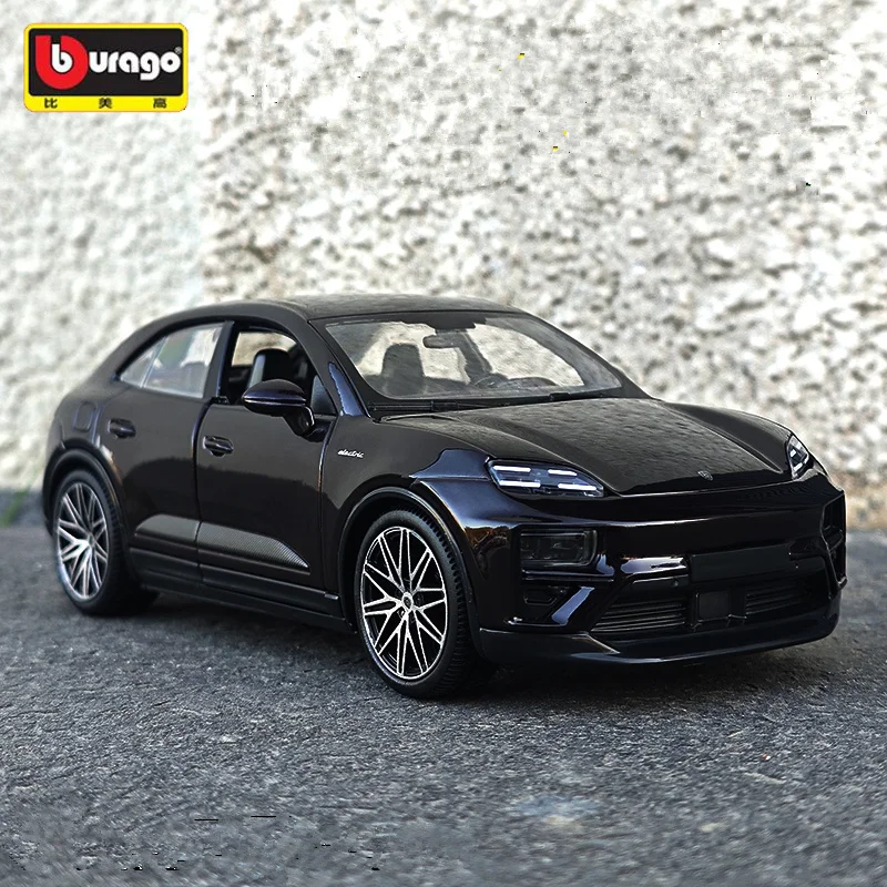 

Bburago 1:24 Porsche Macan EV SUV Alloy Luxy Модель автомобиля Литой под давлением Металл Новая энергия Электромобили Модель автомобиля Моделирование Детский подарок
