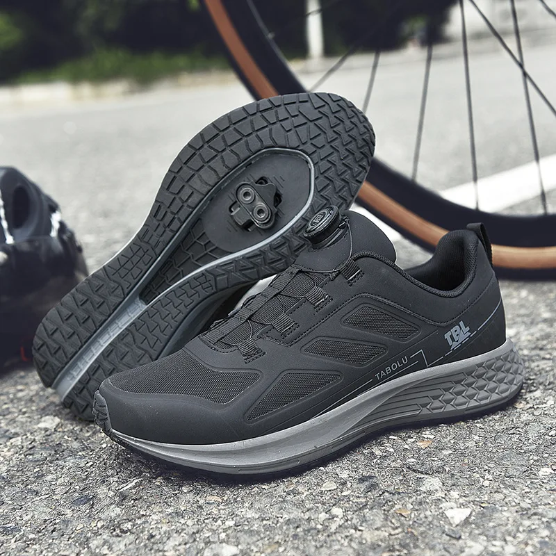 

Non-Locking Mountain Bike Cycling Shoes for Men and Women, Dual-Purpose Bicycle Shoes