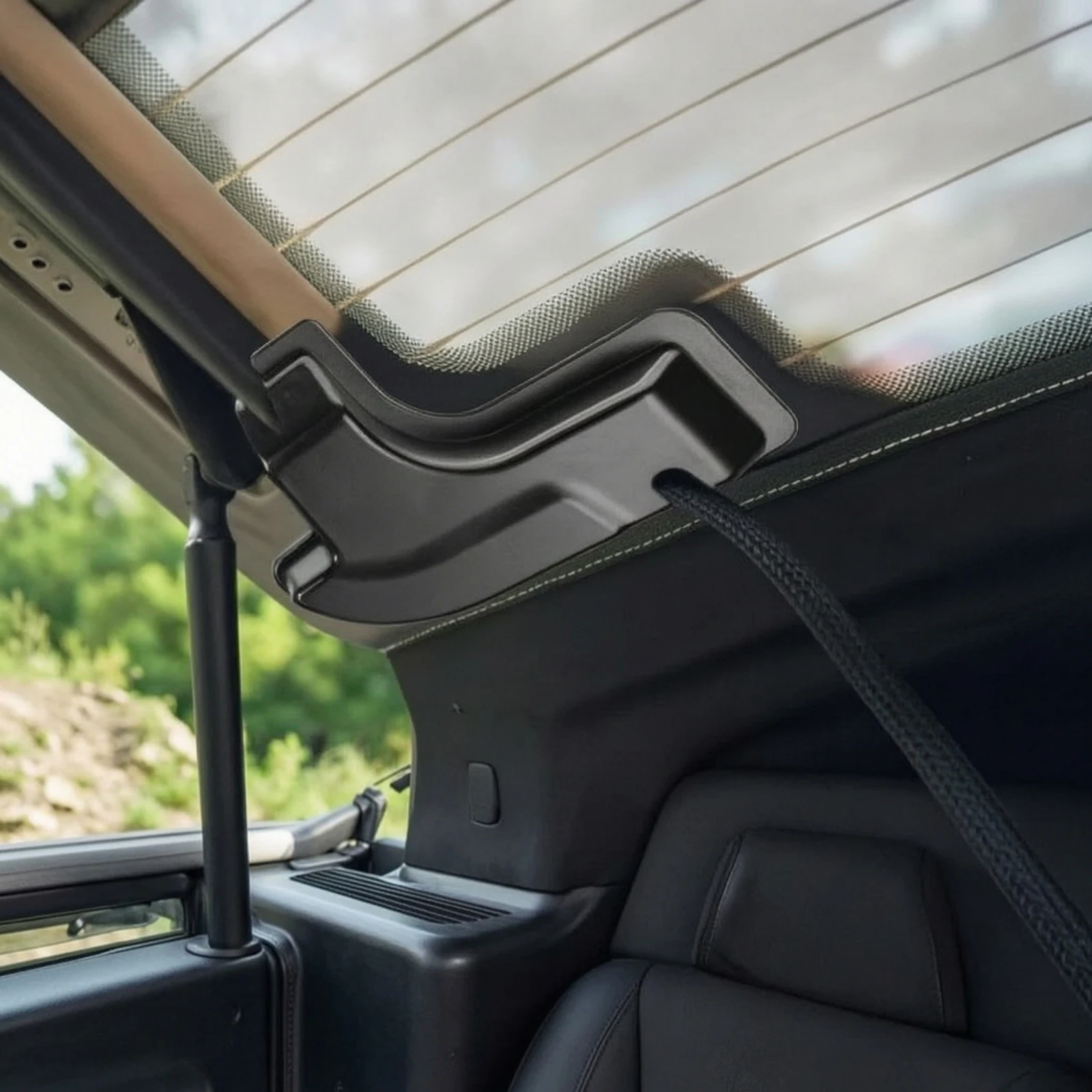 Rear Window Cable Cover Molded Defroster Wire Cover Trim Piece Long-Lasting Long-Lasting for Car Owners