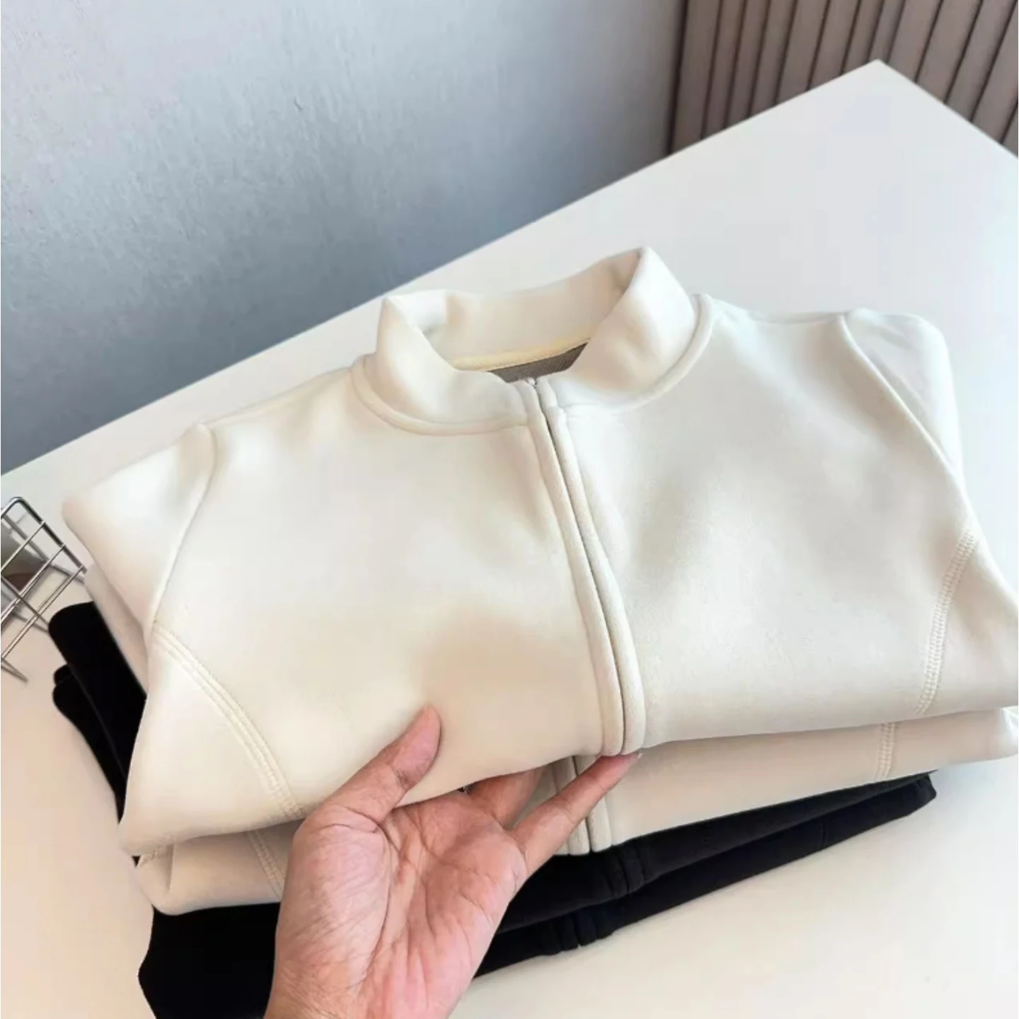 بلوزة من الصوف بدون قبعة المرأة هوديي Y2K الصيف س الرقبة بساطتها كلينفيت الشريط الدانتيل يصل Crewneck تيري الفانيلا الوردي الباستيل