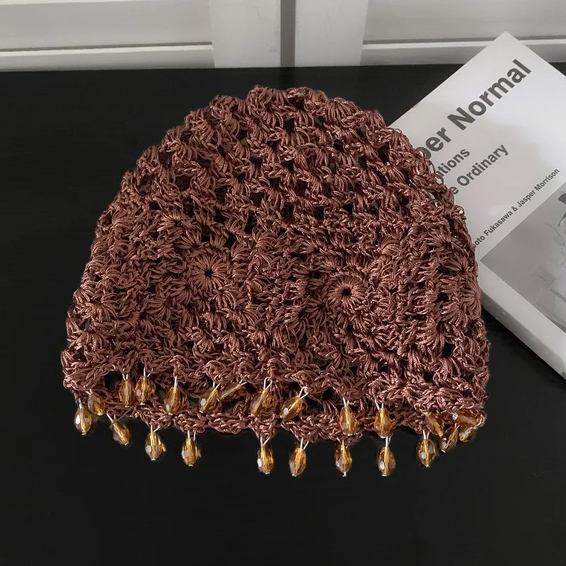 Böhmischer Ethno-Stil Anhänger Handgestrickter Hohlstrick-Pulloverhut für Frauen Sommer- und Herbstreisen Vielseitige Strickmützen – Detail 4