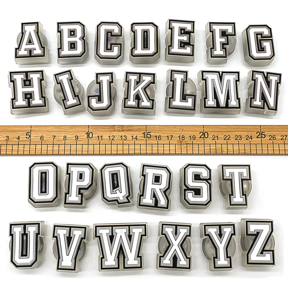 1/26 Stück Buchstaben-LED-Schuhanhänger, leuchtendes Zubehör, beleuchtete Anstecknadeln für Kinder, Schuhdekorationen, Geschenke, Sandalen, Clog-Schnallen, Ornament – Detail 9