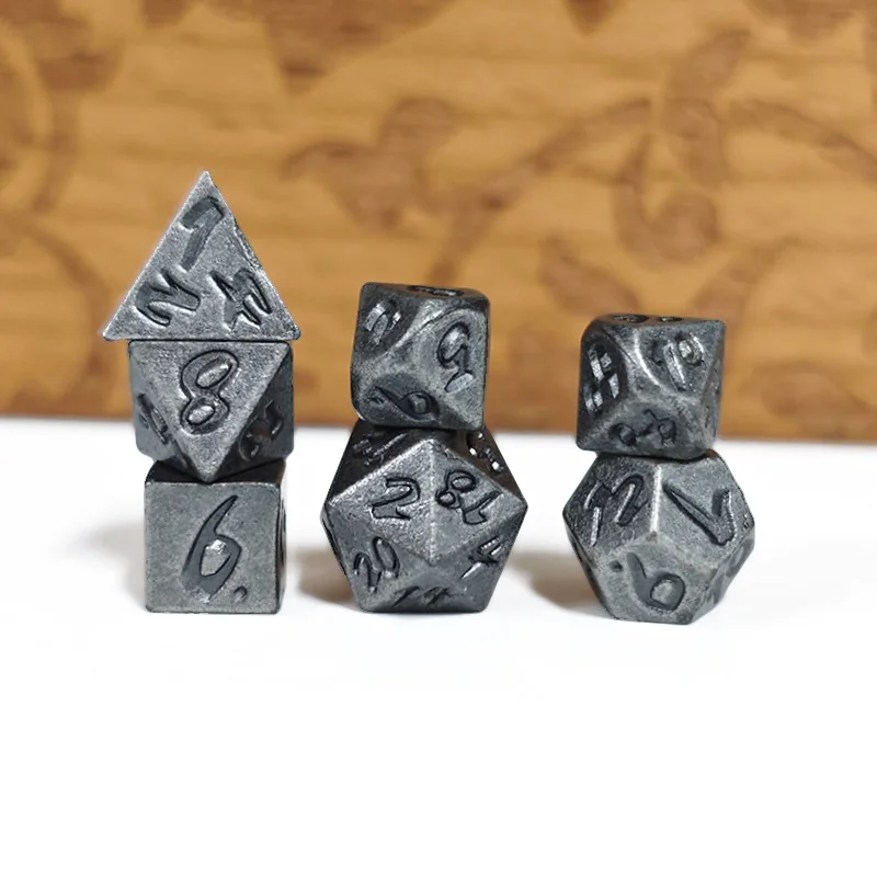 7Pcs Mini Metal Polyhedral Dice Set, Retro Zinc Alloy DND Dice for RPG, Portable Pocket Size for Dungeons&Dragons Tabletop Games