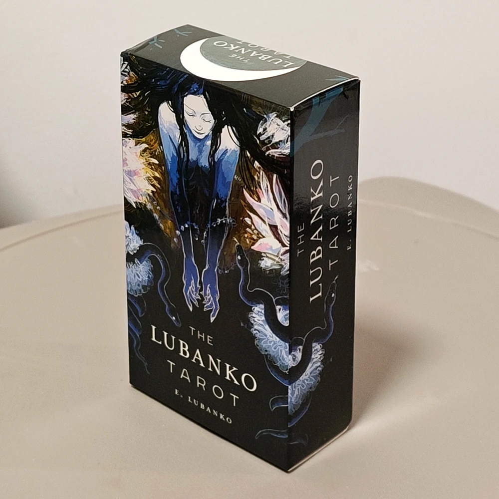 Lubanko Tarot-Deck, 10,3 x 6 cm, 80 surreale und queer-inclusive Karten mit 3 Liebeskarten, die in eine üppige Welt vertreten gehen