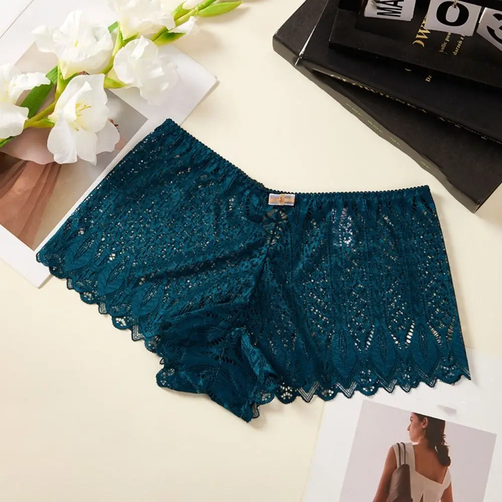 

Solid Color Large Size Lace Seamless Briefs Hollow Underpants Mesh Flower Panties Lingerie Mid Waist Underwear for Women Women