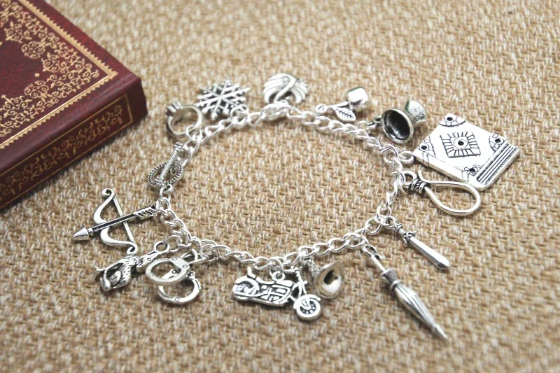 12pcs  Once Upon A Time Inspired Charm Bracelet Emma Swan Hook Regina Snow Henry Outlaw Queen Storybrooke