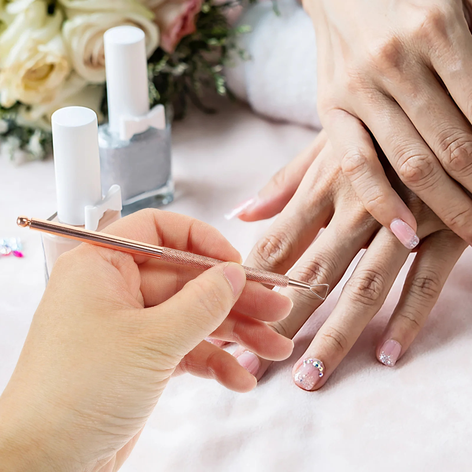 4 Uds. Herramienta de eliminación de cutículas de diseño Triangular de acero inoxidable para esmalte de Gel, fregado, manicura, pedicura, Spa en casa