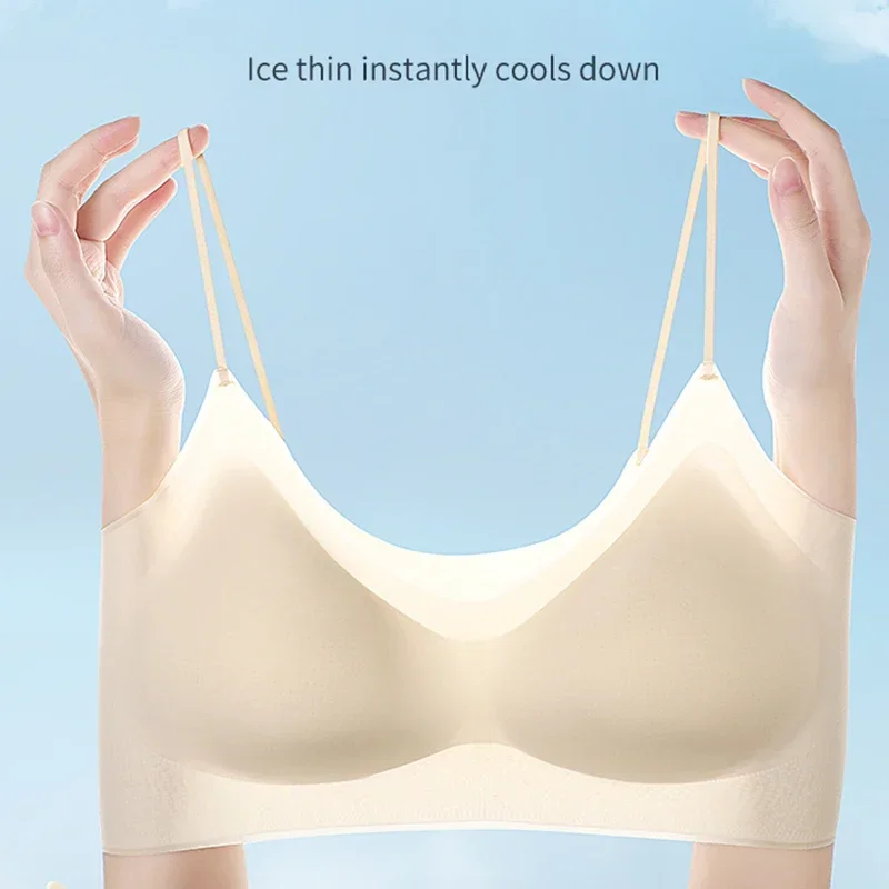 حمالة صدر رفيعة للغاية من الحرير الجليدي مع سترة رسن خلفية من النايلون بدون خياطة لصدر المرأة الصغيرة