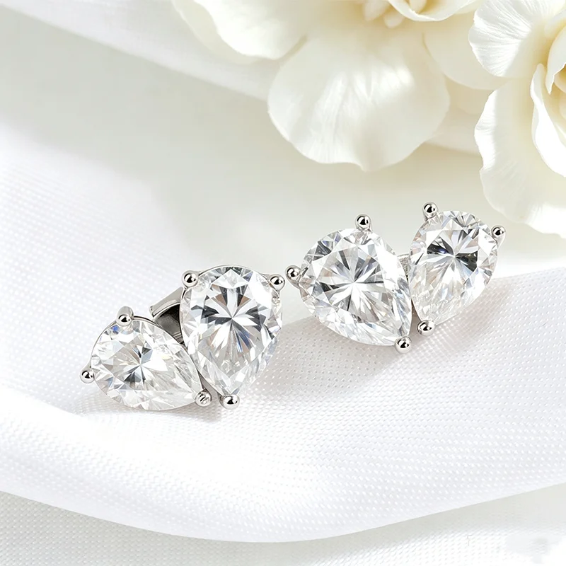 Smyoue Pear Cut Moissanite Stud Earrings for Women 2 Stones D VVS1 Water Drop Lab Diamond Earrings Wedding S925 Sterling Silver