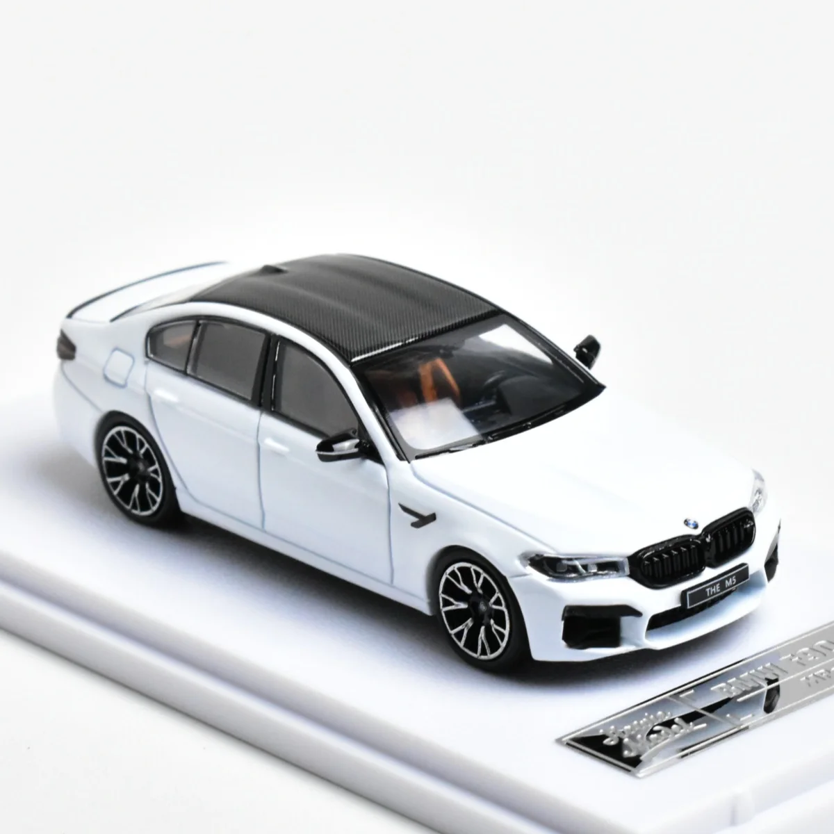 

Howie Model HM 1:64 Adults Hobby M5 F90 Diecast Model Car