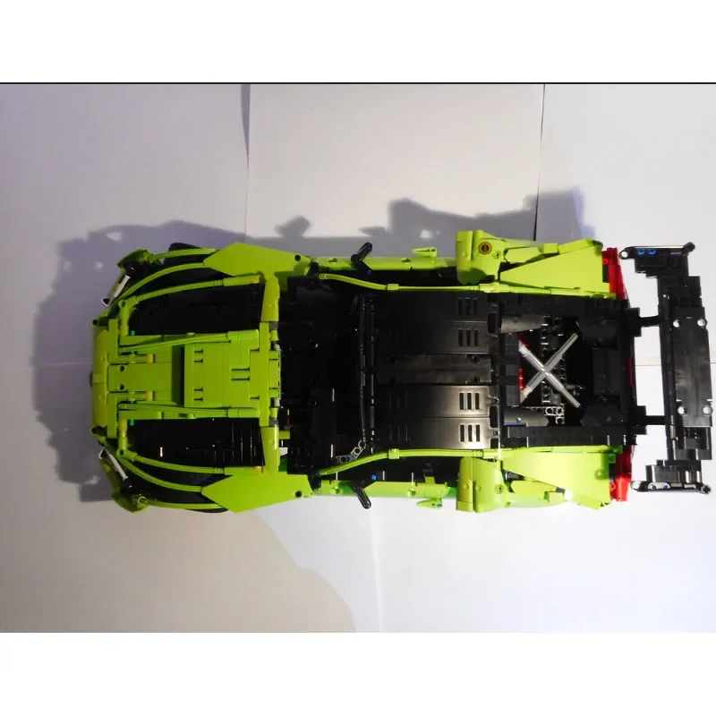 

2115 Classic Set Compatible New MOC-69715CT Supercar Assembly Stitching Building Block Model 3711 Parts Kids Birthday Toy Gift