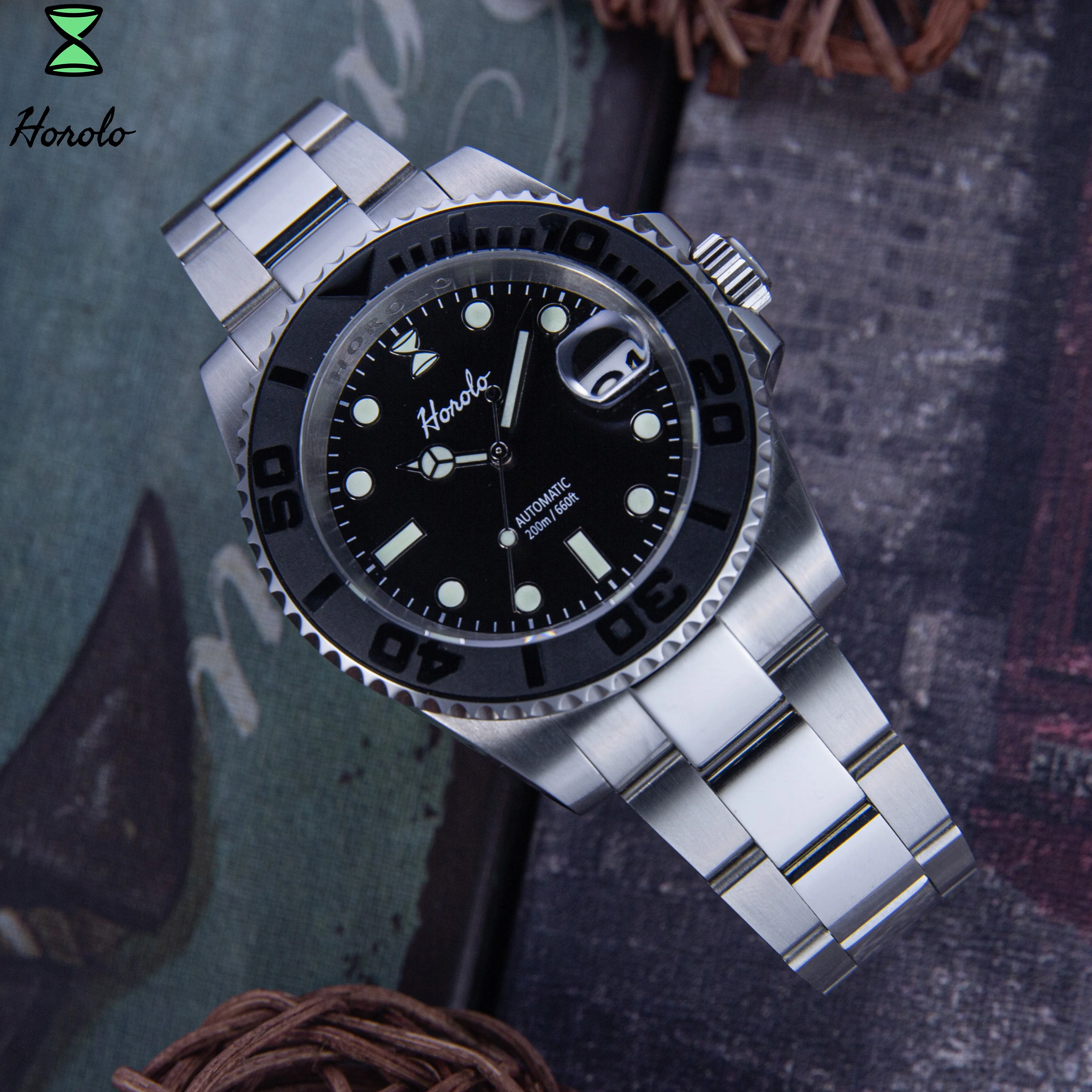 

Horolo Japan NH35 Movement Men's Automatic Watch 200M Water Resistant Luminous Stainless Steel 316L Watches HRLS600703