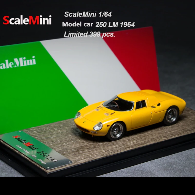 Nouveau Style 1/64 résine modèle de voiture Mini échelle SM 250 LM Concept supercar résine véhicule de course modèle à collectionner décorer jouets cadeaux