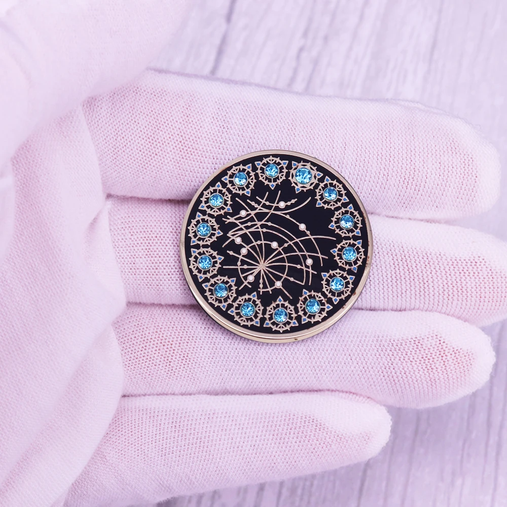 FINAL FANTASY XIV Stargazing Divination Live long prosper Classic Gift video Gamer badge 80s nostalgia Nintendo fans enamel pin