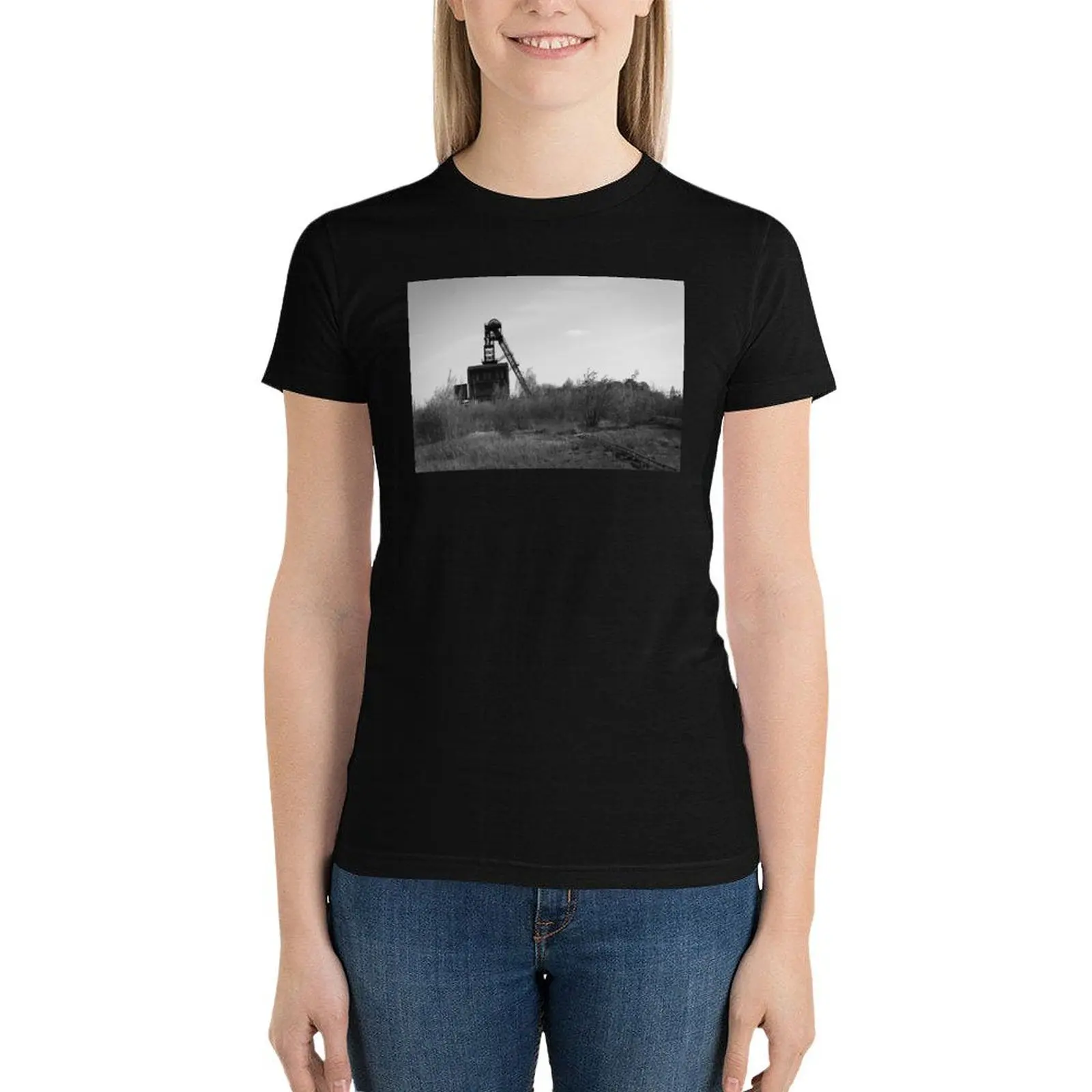 

The headframe of the Sterkrade colliery T-Shirt cute tops summer top clothes for woman