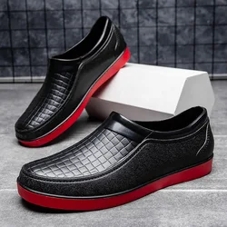 Uomo Oxford Sole cucina impermeabile scarpe da pioggia traspiranti scarpe da lavoro di moda scarpe da cuoco antiscivolo piattaforma calzature in gomma poco profonda