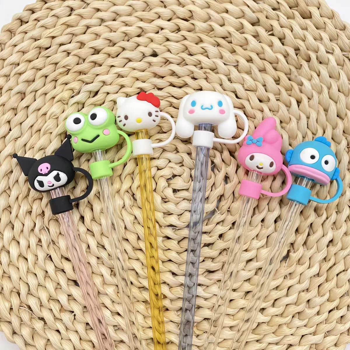 

Cartoon Sanrio Hello Kitty Melody Silicone Straw Cap Kawaii Cinnamoroll Kuromi Reusable Water Cup Straw Dust Cover Girls Gifts