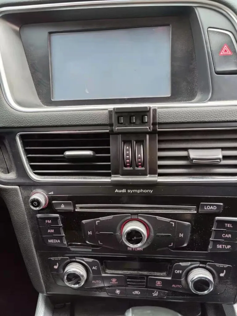 Buckle type base for Audi Q5 8R 2010-2018 car phone holder buckle type stable locking no shaking or falling during driving