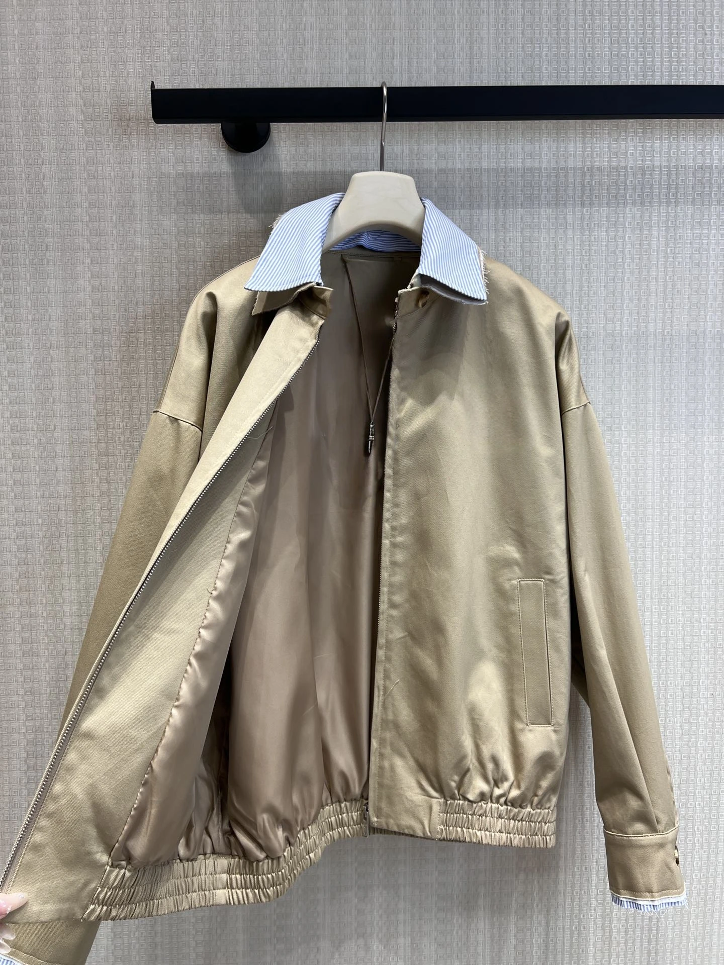 Women's Collared Jacket Short Outerwear Patchwork Contrast Color Stripes Letter Logo Vintage Workwear College Style Cotton