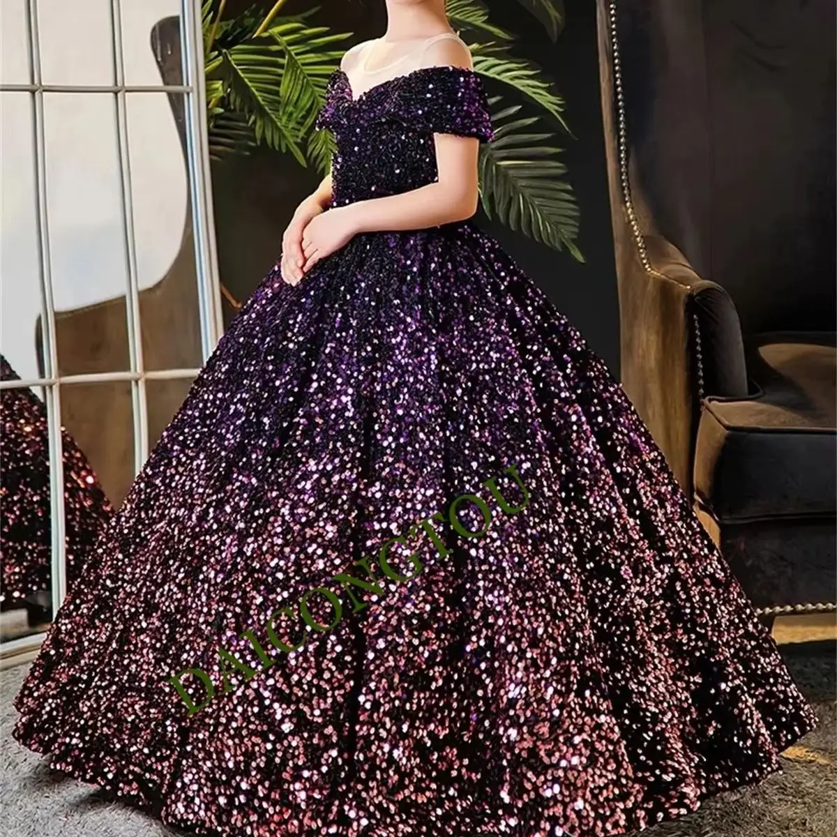 

CustomizedBling Bling Ball Gown Baby Flower Girl Dresses Sequins Off Shoulder Children Wedding Birthday Prom Party Gowns