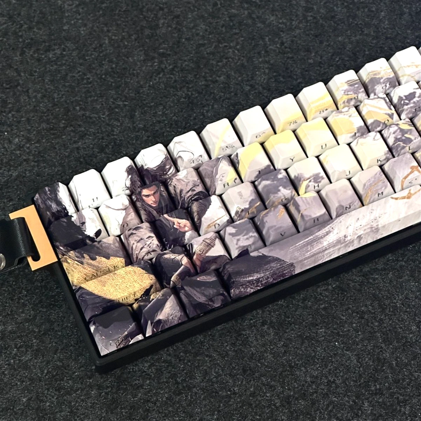 Mythical Mechanical Keyboard Keychain, Golden Fairy Side Engraved Translucent Keycap Set, PBT, Cherry Cap
