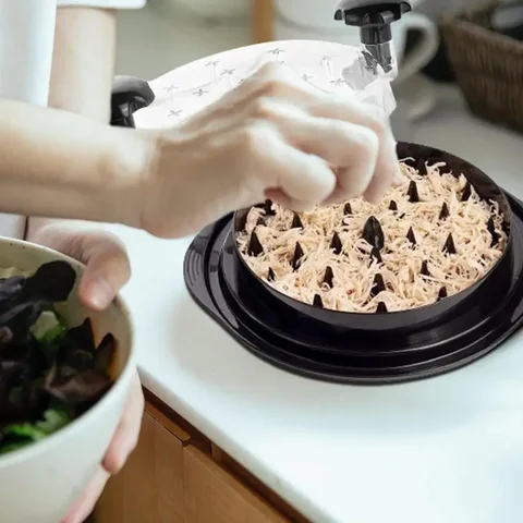 Пластиковый измельчитель мяса и овощей для кухни — изображение продукта