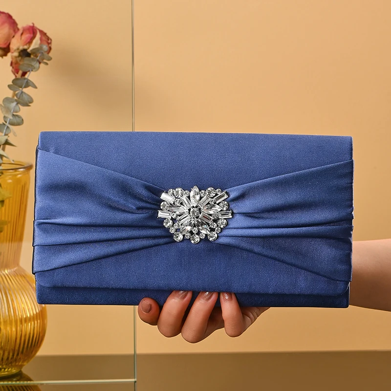 Classical Satin Elegant wedding Evening Bag Luxury Bridal Clutch bag Elegant Ladies Rhinestone Buckle Envelop Bag For Women