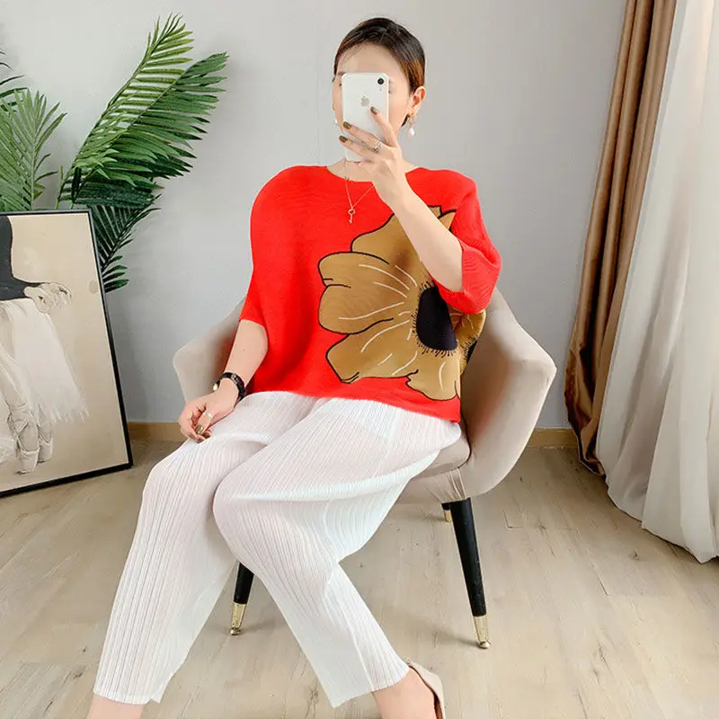 

Pleated fashion summer short-sleeved T-shirt women 2023 new loose western style cover belly o neck casual t shirt tops clothing