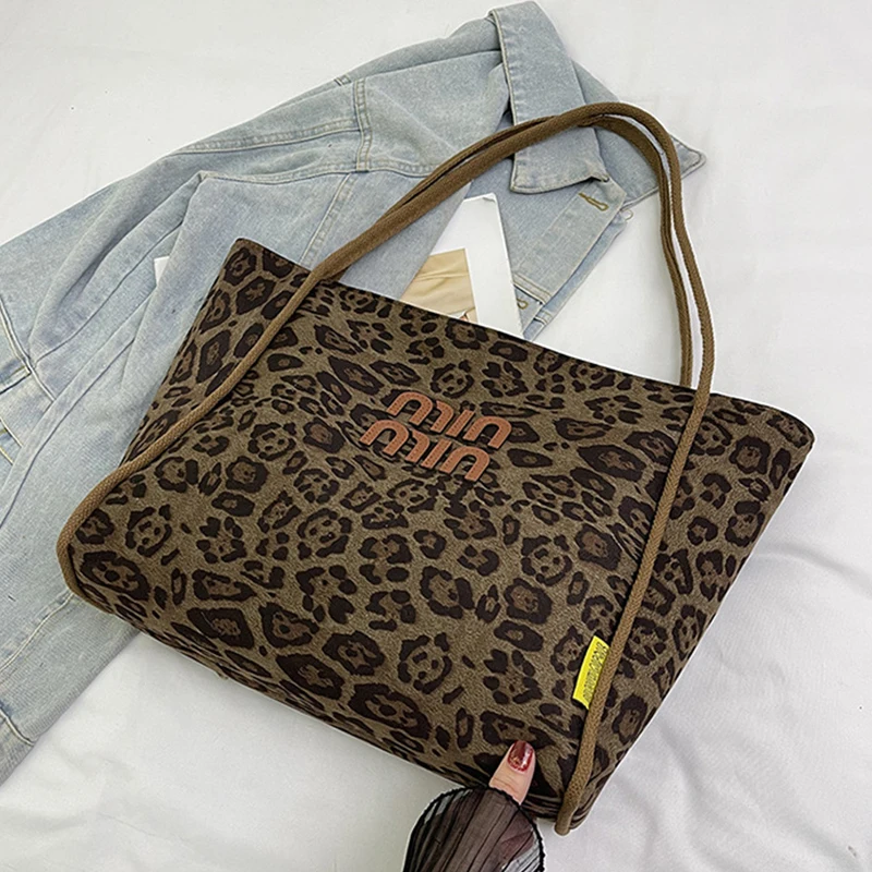 Leopardo impressão grande sacola feminina outono designer casual ombro saco de compras senhoras commuter axilas grande capacidade