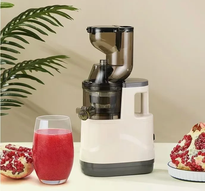 Household automatic fruit and vegetable multi-functional juice machine