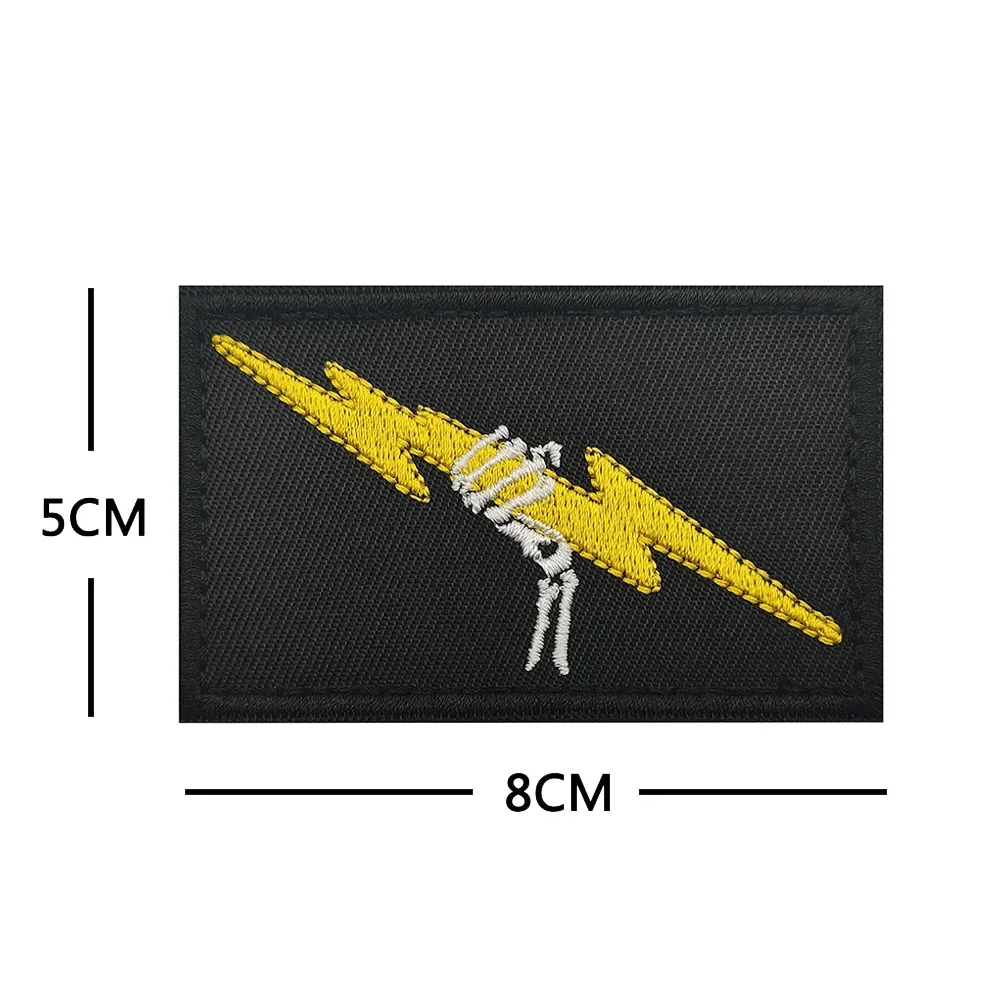 Remendos bordados pretos nevoeiro para frente tático moral braçadeira gancho & loop adesivos para roupas mochilas chapéus acessórios