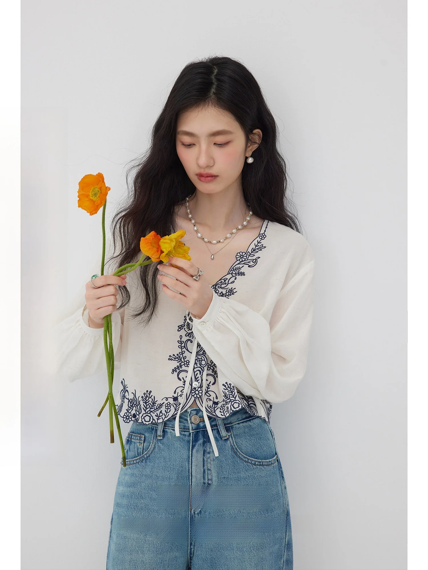 

ORWhite Silk V-ne Embroidered irt Women's Spring Cotton Linen Heavyweight Lace Commute Long Sve Top Straight Cut