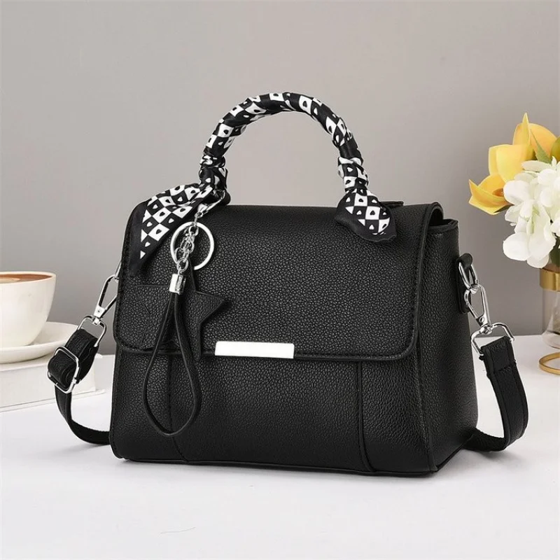 

Luxury Brand Women Messenger Bag Elegant Design, Leather Shoulder Bag Crossbody For Popular Classic Ladies Fashion