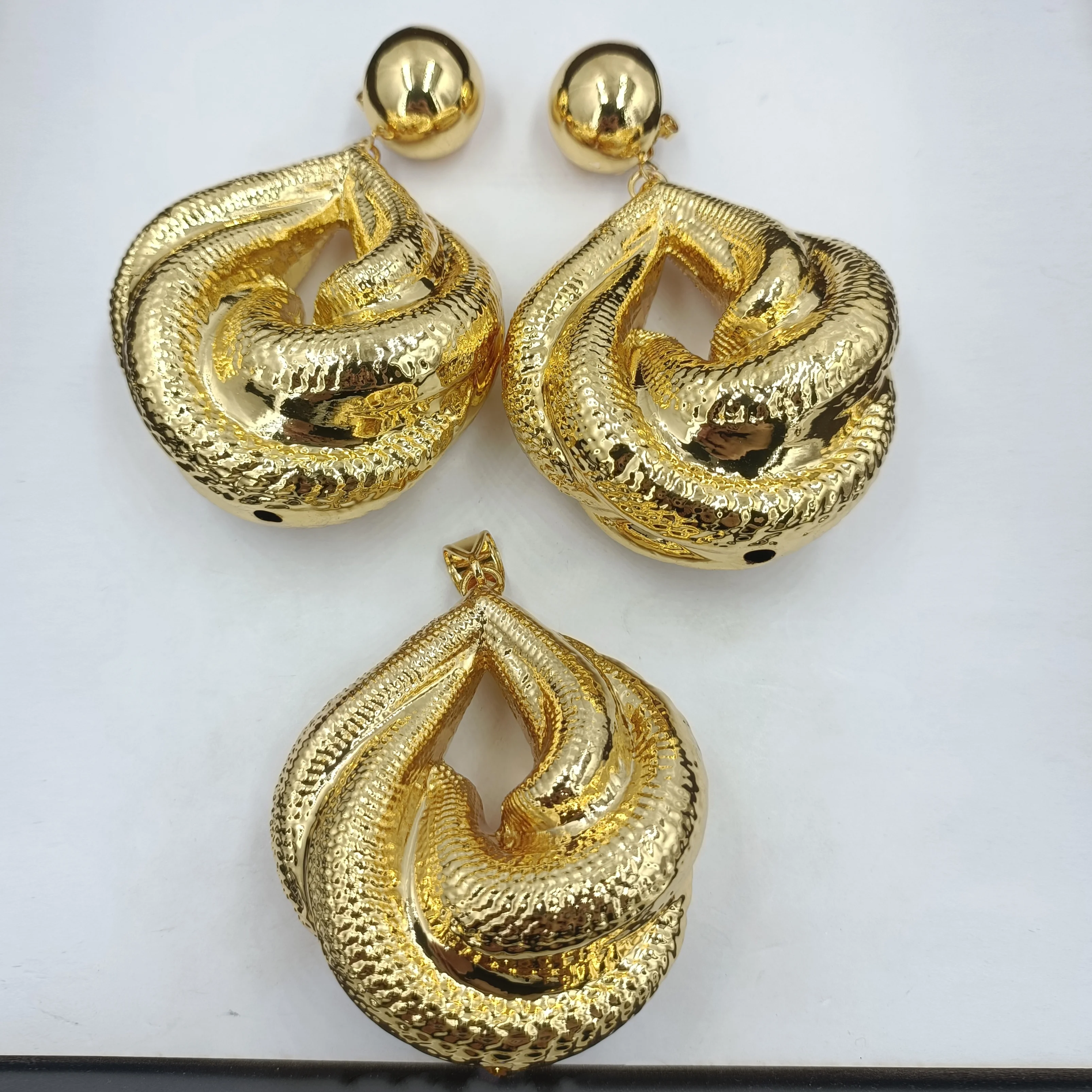 Luxury Irregualr Circles Light Weight Two Pieces Jewelry Set Statement Collar Earrings Wedding Party Free Shipping Jewellery