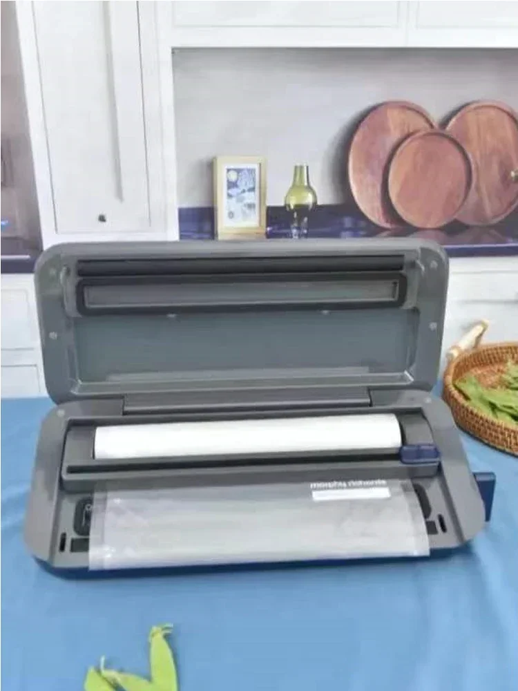 Vacuum automatic small  food mini pumping and fresh-keeping sealing machine