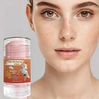 Stick au venin d'abeille et à l'huile de cheval, unifie le teint, élimine les taches brunes et la terneur - Non gras, convient aux hommes et aux femmes - Crème éclaircissante et hydratante, pour usage de jour et de nuit - 50g 3