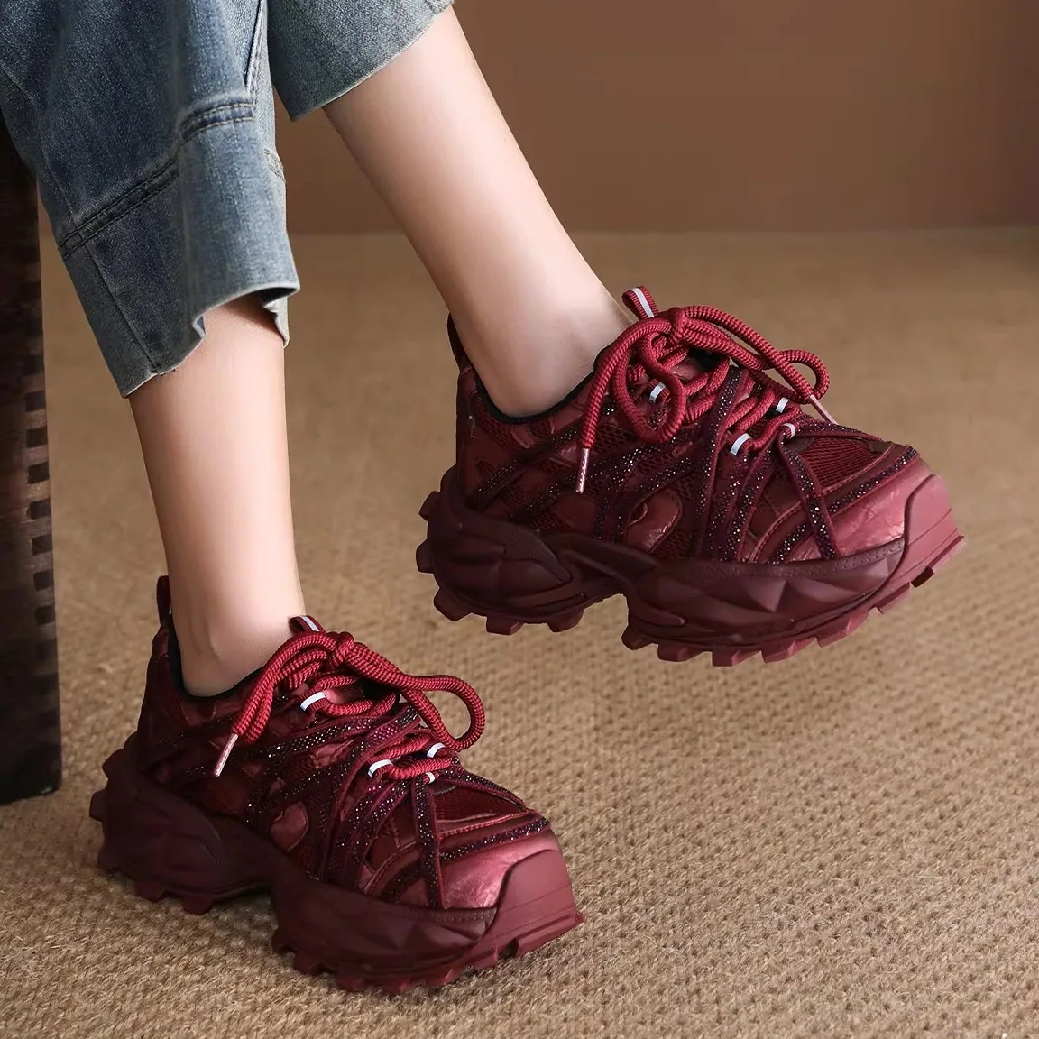 

Women's Sport Shoes Breathable Mesh Diamond Thick Bottom Dad Shoes Comfortable Casual Low Top round Toe Rubber Outsole