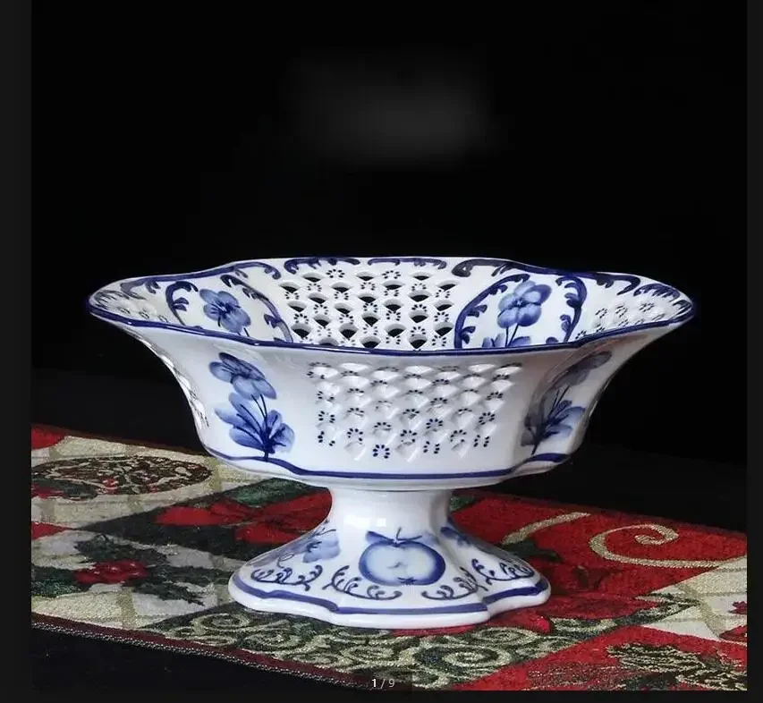 

Hollow Fruit Plate Ceramic Plate Tall Feet Fruit Dish Snack Bowl Decorative Tableware Food Tray Fruit Basket Storage Ornaments