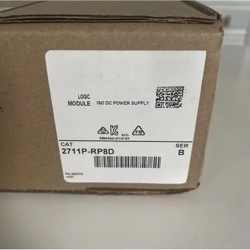 Brand new 2711P-RP8D Logic Module 512 MB Flash 2711PRP8D Fast delivery