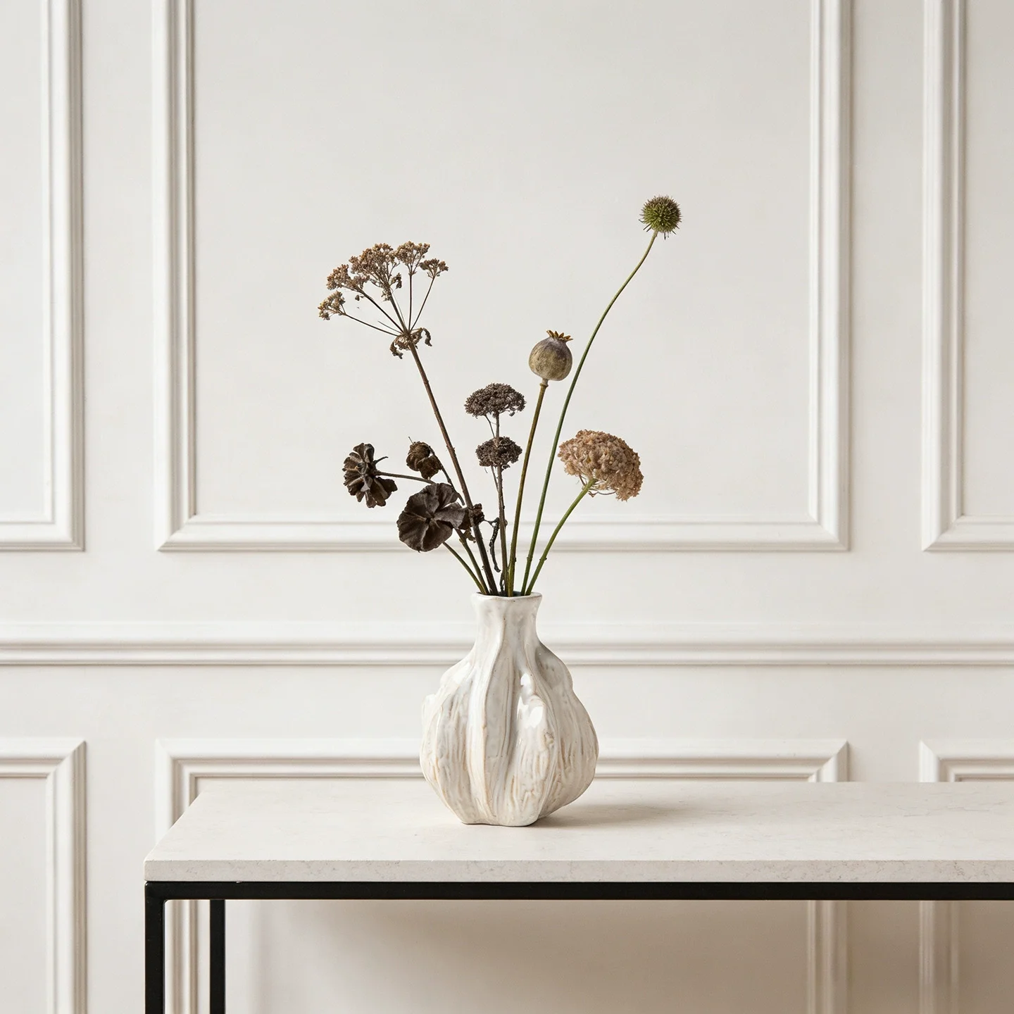 White Ceramic Vase Wabi Sabi Minimalist Ribbed Flower Vase Creative Ins Style Home Decor for Living Room Table Ornament