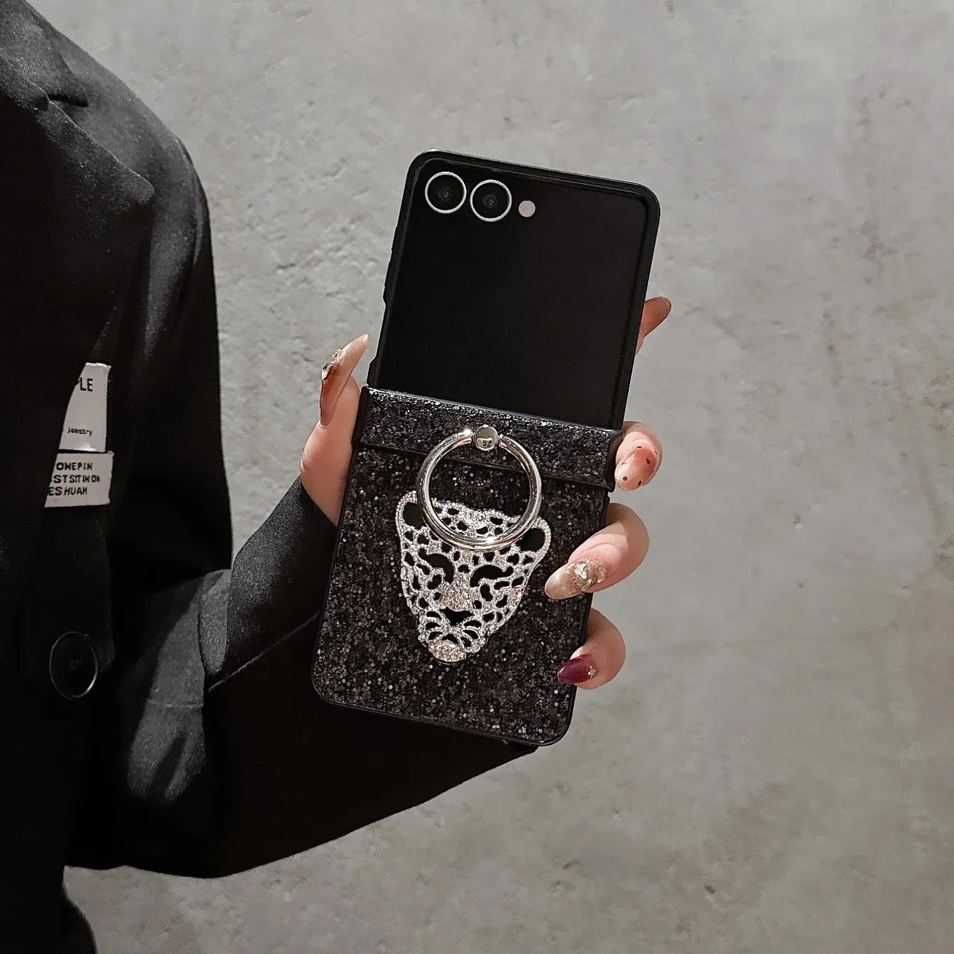 Stilvolle Diamant 3D Leopard Luxus Handyhülle für Samsung Z Flip5 Flip6 Flip7 Flip7 7 6 5 Cover Niedliche Schutzhülle mit Ringständer