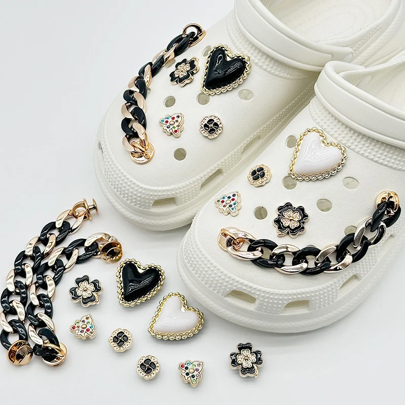 10pcs Fashion Black White Chain Shoe Charms DIY Removable Heart Shaped Shoe Accessories Flower Women Sandal Clogs Decoration Set