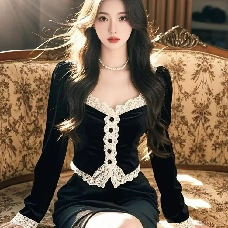 

2025 French Lace Patchwork Short Blouse Long Sleeve Slim Temperament Shirt Women Top Vintage Korean Elegant Office Lady Pullover