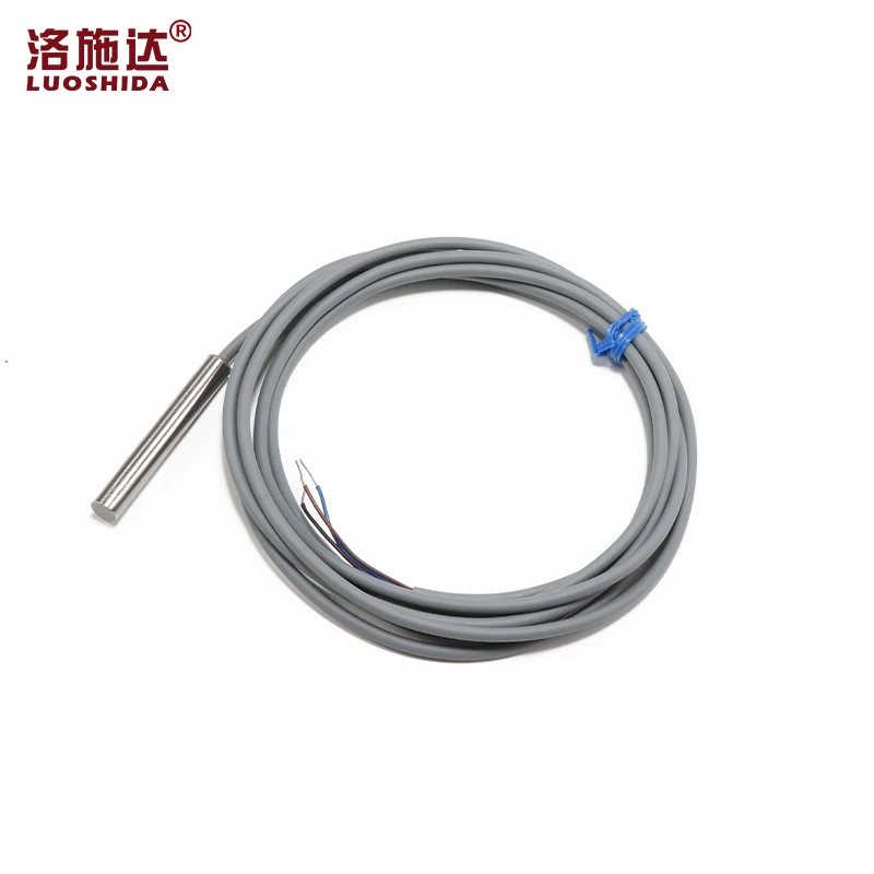 Safety Stability Capacitive Proximity Sensor D6.5 with Screw Mounting NPN PNP Output Detecting Metals and Non-metals