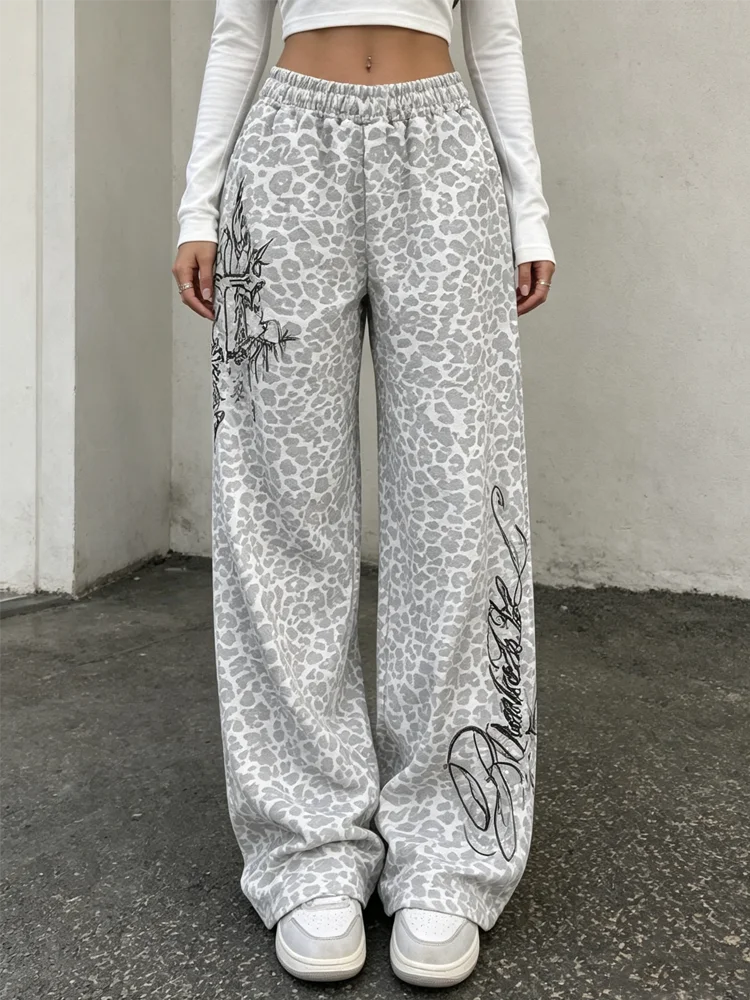 All Season Women Vintage Light Grey Leopard Thorn Graphic Elastic Waist Relaxed Straight Leg Casual Pants Daily Wear