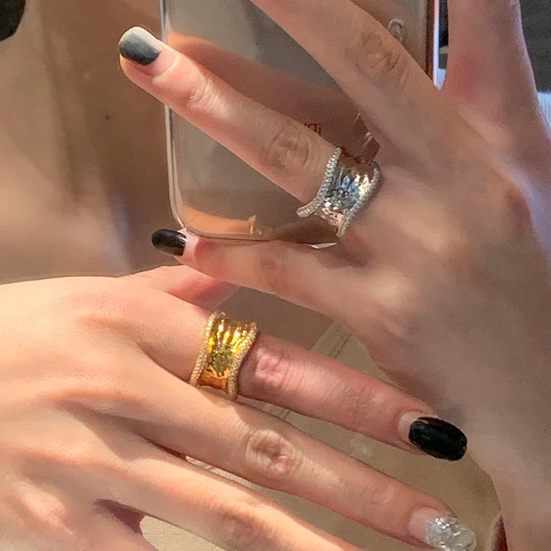 Fashion Jewelry European and American Design Geometric Open  Senior Sense Gold Color Glass Rings For Women Wedding Gifts