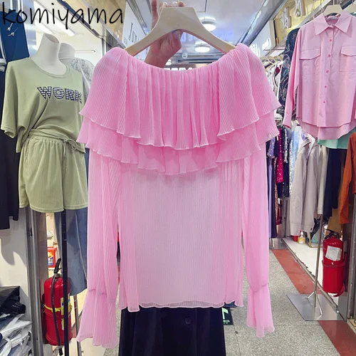 Camisas y Blusas plisadas con volantes y cuello oblicuo para Mujer, Blusas acampanadas de manga larga, Ropa de Mujer con hombros descubiertos, ropa de otoño 2024