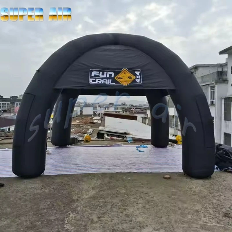 Logotipo personalizado con tienda de araña inflable negra de cuatro patas para comerciales