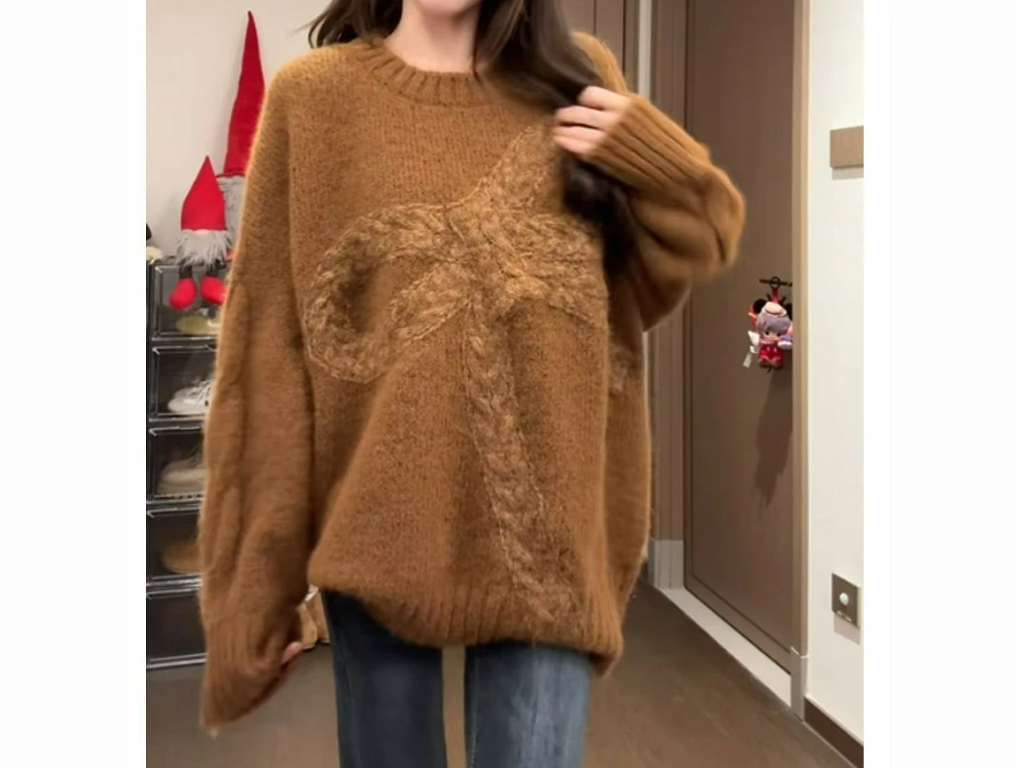 

2025 Crew Neck Pullover Bow Wool Knitted Sweater Women's Autumn and Winter Thickened Lazy Wind